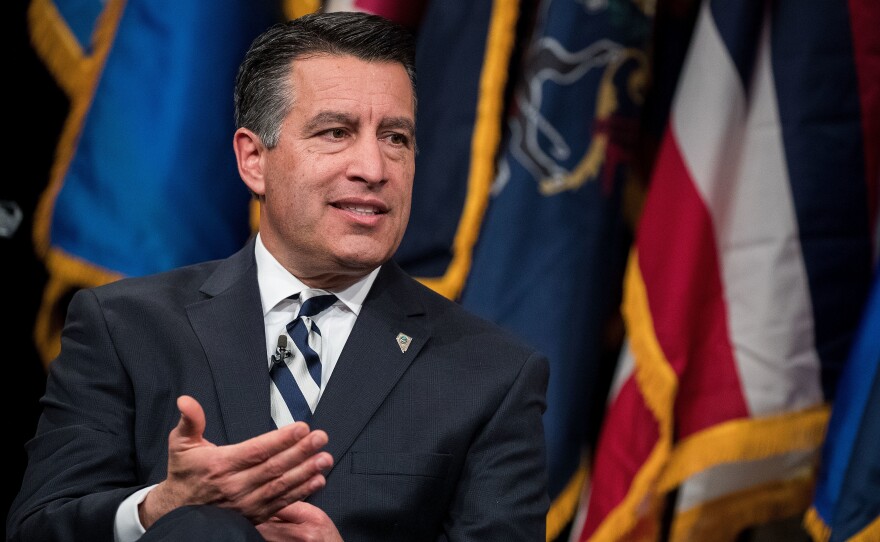 Nevada Gov. Brian Sandoval plans to sign a bill will let homeowners with solar panels sell excess electricity to their utility at retail rates, his office says.
