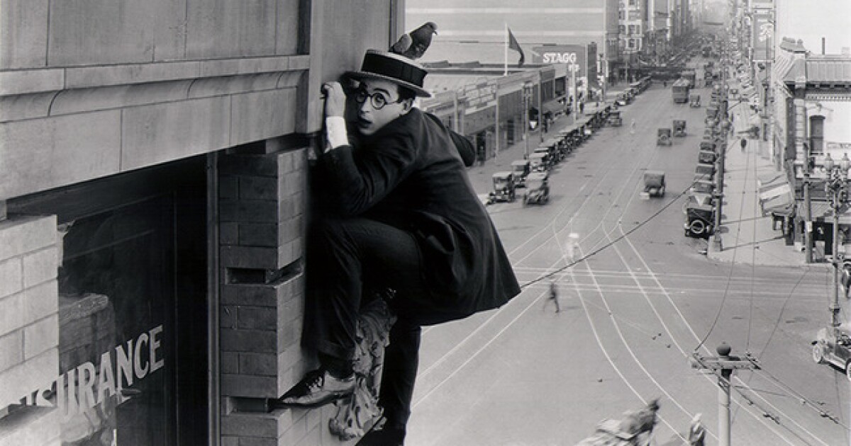 enjoy-harold-lloyd-silent-classic-with-live-music-monday-night-in