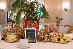 Grinch's Christmas Eve Tea