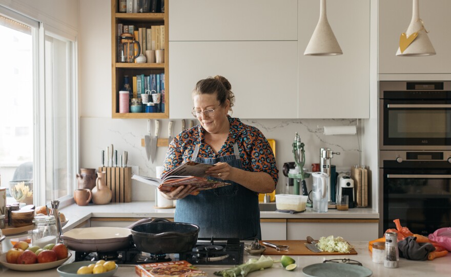 Adeena Sussman cooks chicken soup in her Tel Aviv kitchen on Sept. 1, 2023.