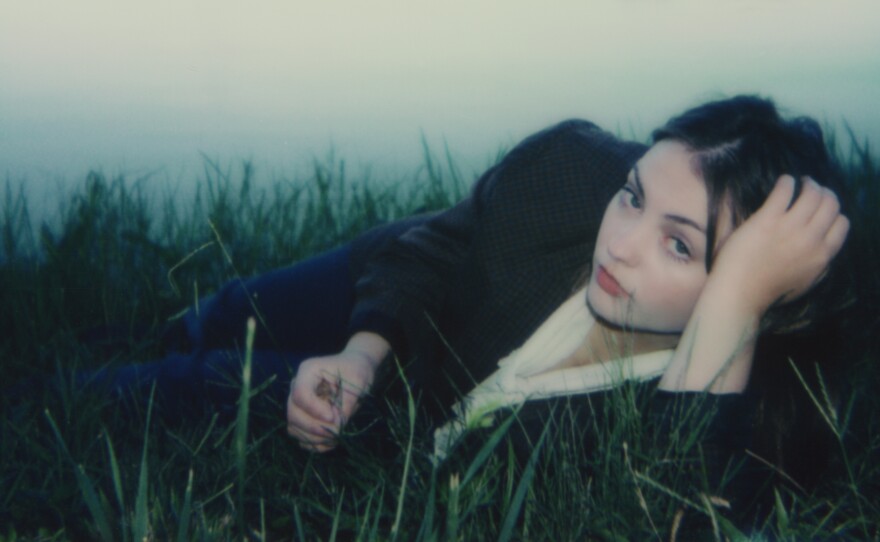 Angel Olsen.