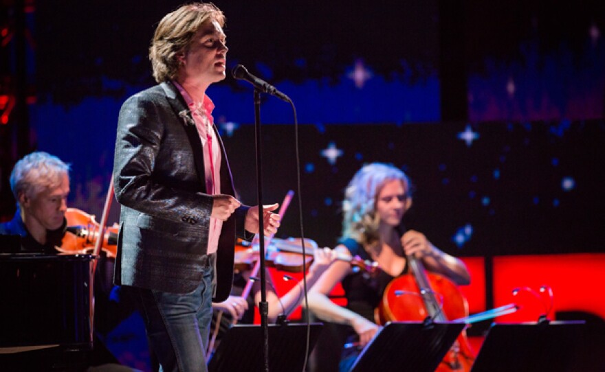Rufus Wainwright performs in TED TALKS “War & Peace.”