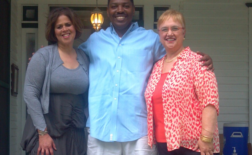 Actress Anna Deavere Smith, Sam Collins of Texas and chef/host Lidia Bastianich on the porch of Galveston’s historic home, Stringfellow Orchards, to commemorate annual “Juneteenth” events.