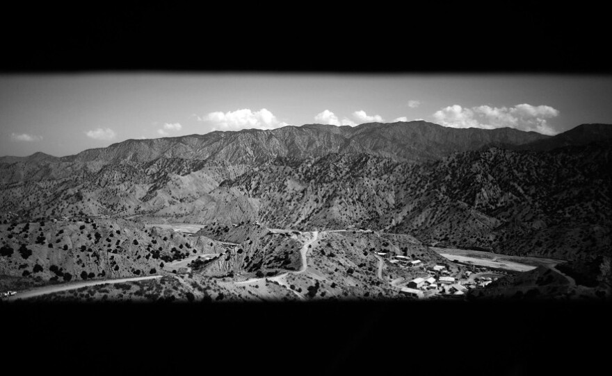 Col. Chris Toner flies over the Afghanistan-Pakistan border in his Black Hawk helicopter.