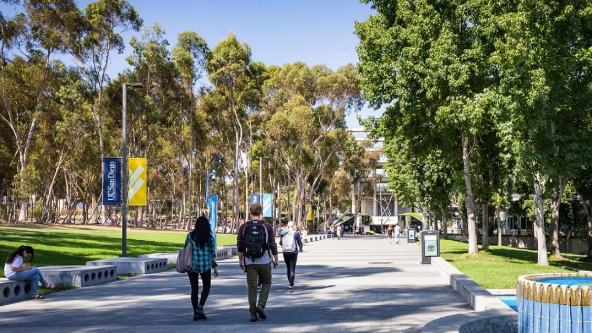 Super disappointed': Lawmakers want UC to enroll more Californians sooner |  KPBS Public Media