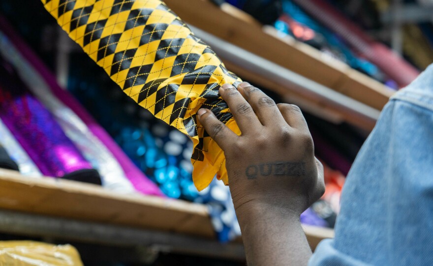 Bob points out fabrics he has used in the past from Spandex House.