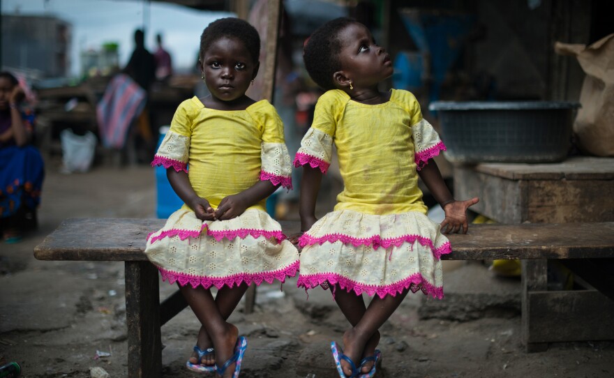 Fatoumaba and Zeynab, age 3