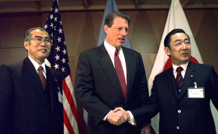 Al Gore (center) was U.S. vice president when he flew to Kyoto to join Japan's prime minister, Ryutaro Hashimoto (right) and foreign minister Keizo Obuchi (left) in trying to broker an international deal that would cut C02 emissions.