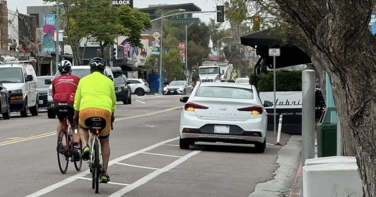 Councilmember wants less 'defensive' response to report on biking in San Diego