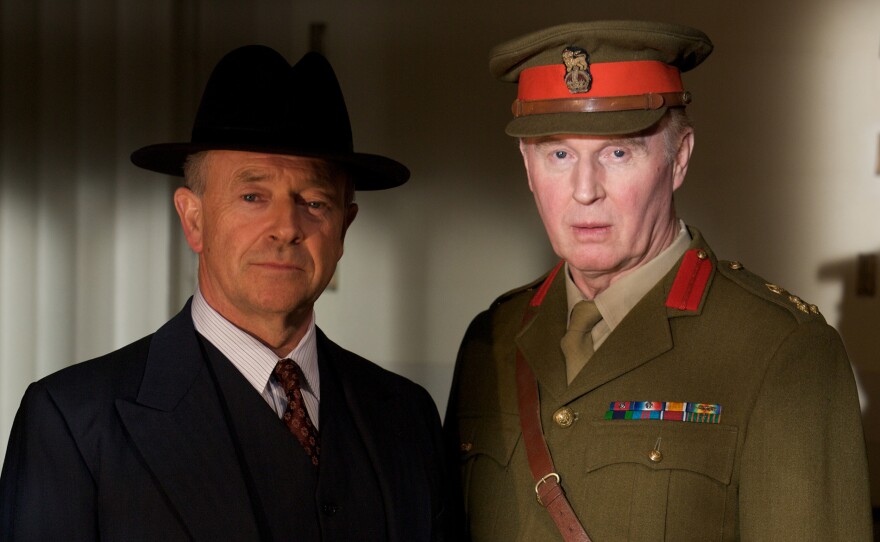 Detective Chief Superintendent Christopher Foyle and General in a scene from FOYLE'S WAR.