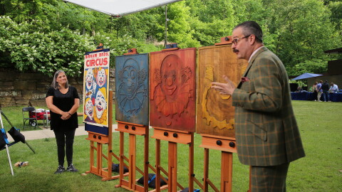 Nicholas D. Lowry appraises a Neal Walters circus poster and woodblocks, ca. 1950, in Bentonville, AR. ANTIQUES ROADSHOW “Crystal Bridges Museum of American Art, Hour 3” airs Monday, January 20 at 8/7C PM on PBS.