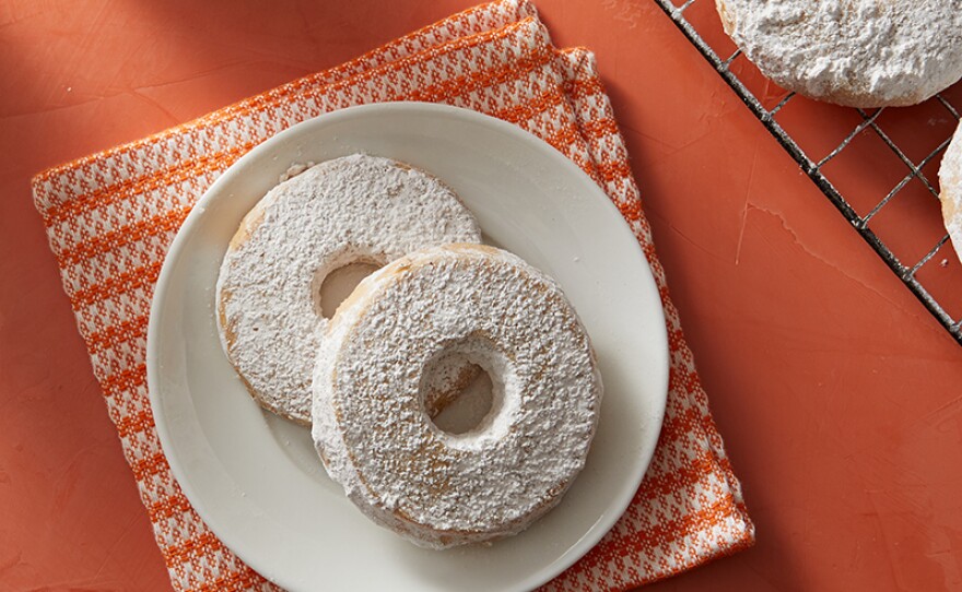 Martha Stewart shares an iconic recipe highlighting Latin America’s rich culinary heritage: cinnamon-sugar coated polvorones, which get their name from the word polvo, meaning “dust” in Spanish.