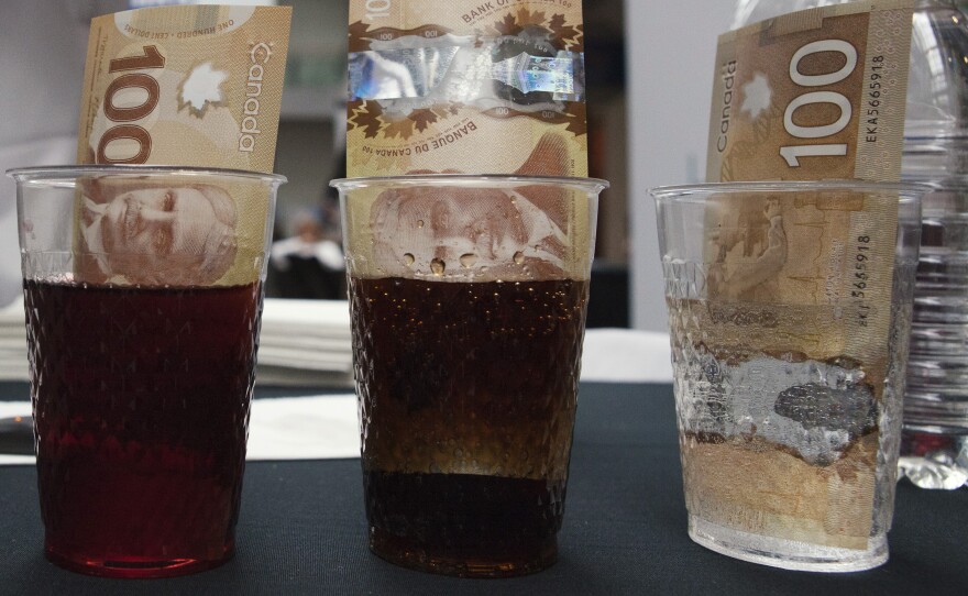 Made from plastic, Canadian $100 bills are resistant to liquids and tearing. But are they better than cotton-based bills at keeping dangerous bacteria at bay?