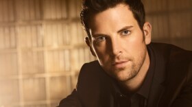 Chris Mann (pictured) performs a collection of classical-crossover favorites with two special guests – 14-time Grammy nominee Martina McBride and best-selling contemporary jazz saxophonist Mindi Abair.