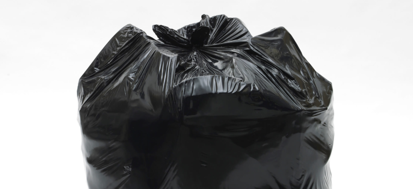 The British conceptualist, Gavin Turk often interrogates ideas of authenticity and parody. Turk constructed these painstakingly accurate black bags of garbage made out of cast bronze and mixed paint. The Museum Of would like to present "American Bag" as part of its Garbage exhibition.