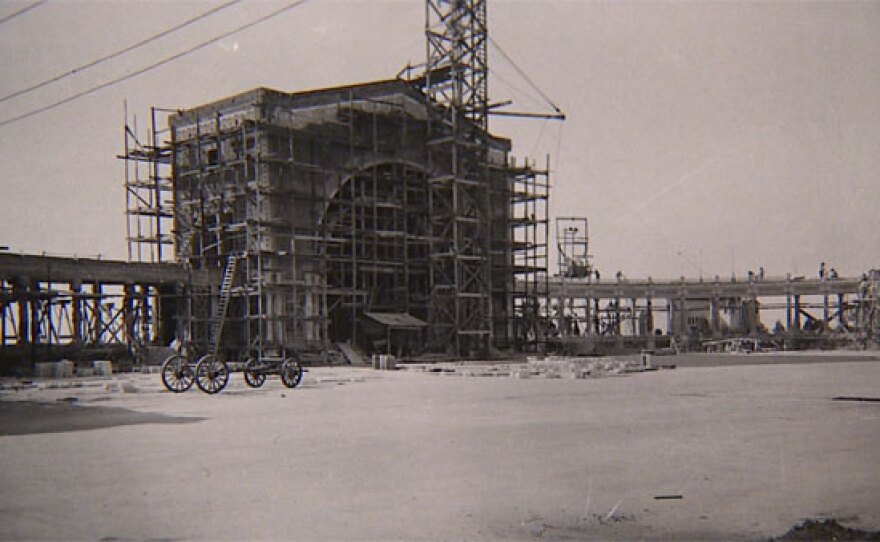 Construction of Spreckels Organ Pavilion.