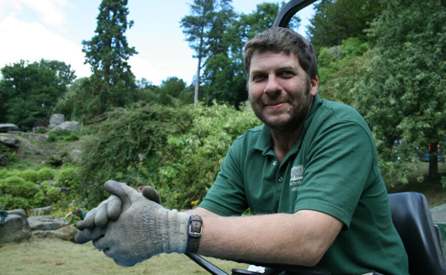A member of the Chatsworth staff helps maintain the estate grounds.