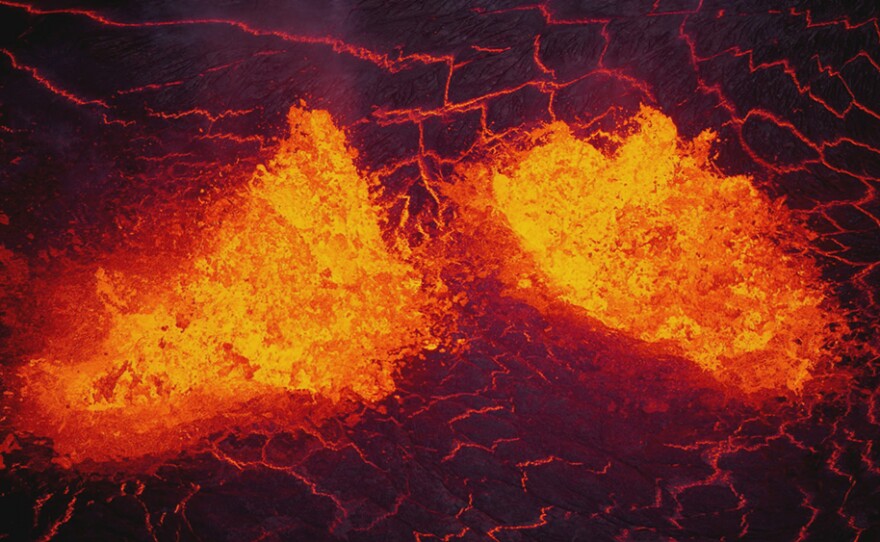 Bubbling lava pools from the 2018 eruption of Kilauea, Hawaii
