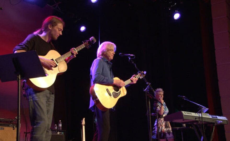 Justin Hayward (center), the legendary Moody Blues lead singer, guitarist and songwriter, performs classic tunes and new songs in an intimate concert.
