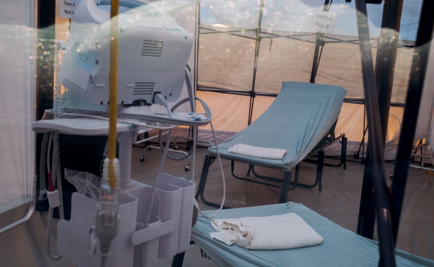 Inside the overflow tents put back up outside the Scripps Memorial Hospital Encinitas Emergency Room. Aug. 2, 2021.