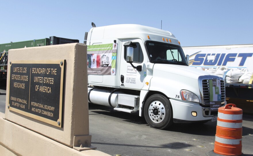 <p>For the first time under the North American Free Trade Agreement, a Mexican tractor-trailer crossed into the U.S. on a trip to the country's interior on Oct. 21.</p>