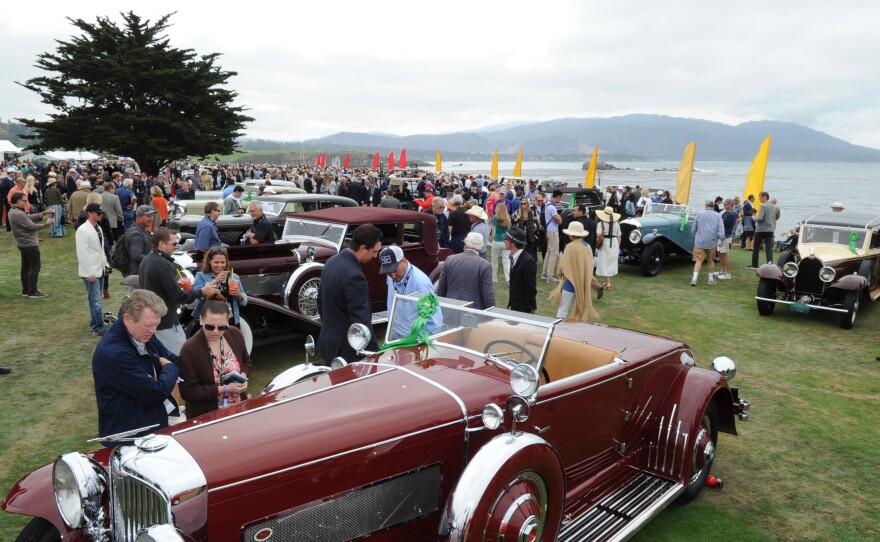 For the privilege of strolling on the greens of the course, an estimated 15,000 attendees paid over $300 each.