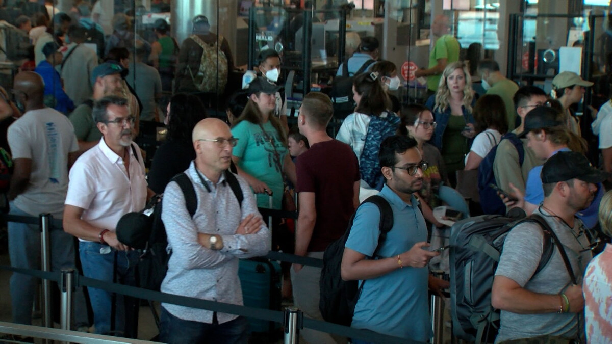 Study: San Diego International has most expensive parking of major U.S. airports - Vimarsana News