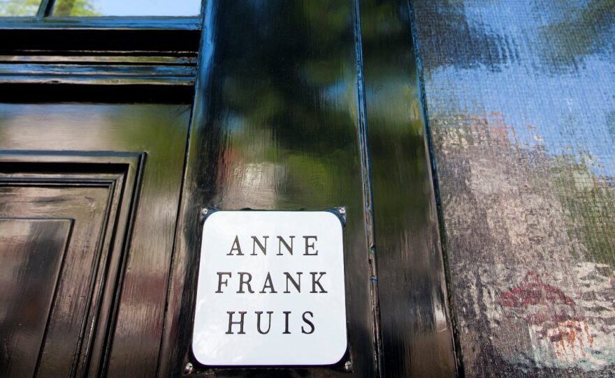 A photo of the exterior of the Anne Frank House in Amsterdam.