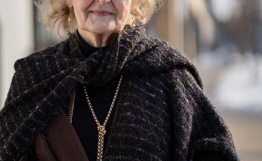 Author Pauline Boss