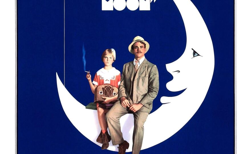 Tatum O'Neal and Ryan O'Neal on the 1973 poster for Paper Moon.