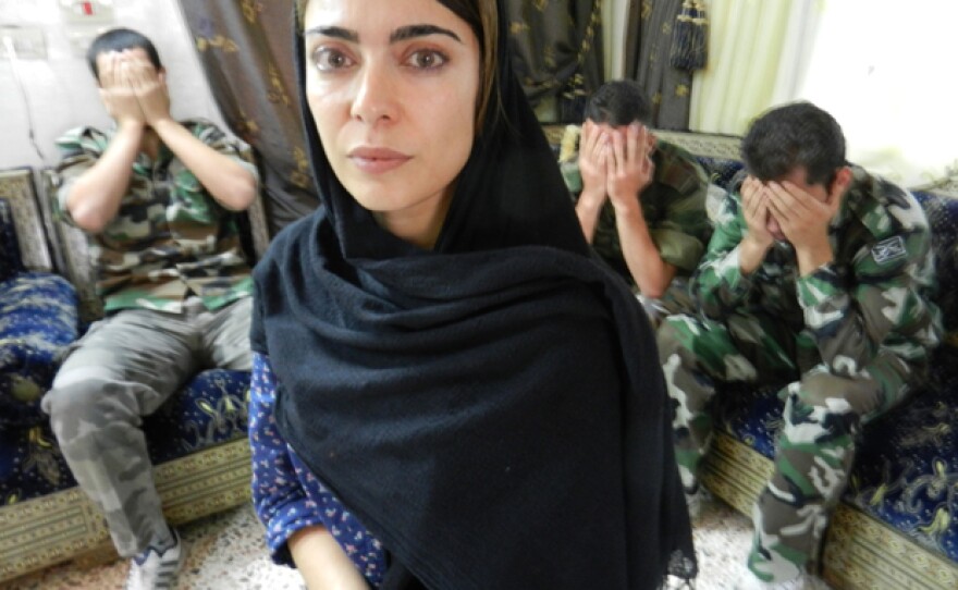 FRONTLINE reporter Ramita Navai meets four soldiers on the run at a secret location deep in the Syrian countryside. The soldiers say they deserted the Army because they were forced to shoot at protesters.