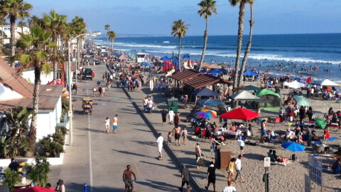  A busy beach day in Oceanside, May 2014. 
