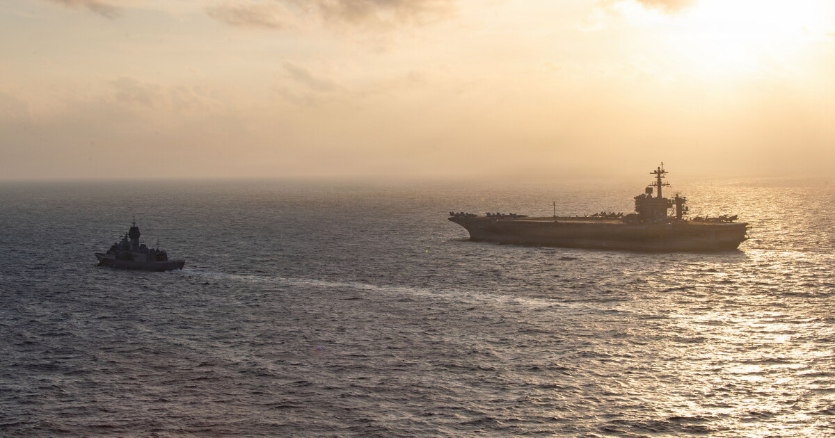 USS Abraham Lincoln Sailors Report Poor Conditions and Low Morale
