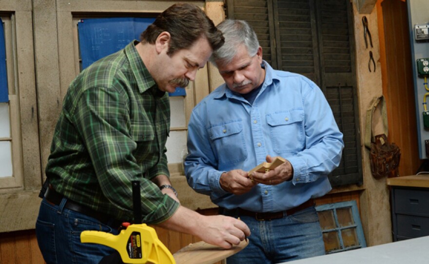 Actor Nick Offerman (left) brings his woodworking expertise to the barn and “What Is It?” See Tom Silva (right) take a chapter from Richard’s playbook by creating a steel pipe shelf in “Build It.”