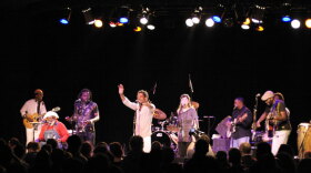 Musicians from all around the world -- Amsterdan (Clarence Bekker), Congo (Mermans Kenkosenki, Jason Tamba, and Tshotsho Fikisi), Zimbabwe (Louis Mhlanga), Ghana (Mohammed Alidu), Capetown (Titi), and from the 'States, New Orleans (Grandpa Elliott), Los Angeles (Peter Bunetta), and Detroit (Mr. Reggie Mcbride)