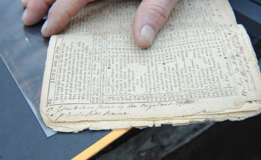 The notes scribbled in the margins of this 1775 Almanac take us inside the lives of a family during the Revolution. How did conflicting loyalties strain their relationships?
