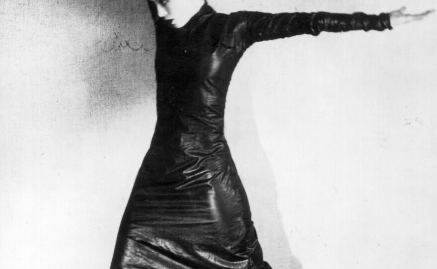 Martha Graham performs barefoot in Strike.