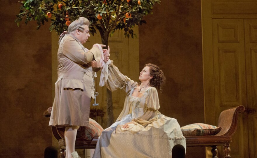Maurizio Muraro as Dr. Bartolo and Isabel Leonard as Rosina in the Met’s effervescent production of Rossini’s classic comedy.
