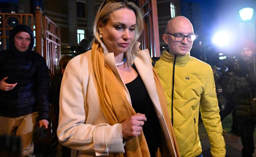 Marina Ovsyannikova, the editor at the state broadcaster Channel One who protested against Russian military action in Ukraine, will reportedly face a fine of between 30,000 and 50,000 rubles when her case is heard on April 14.