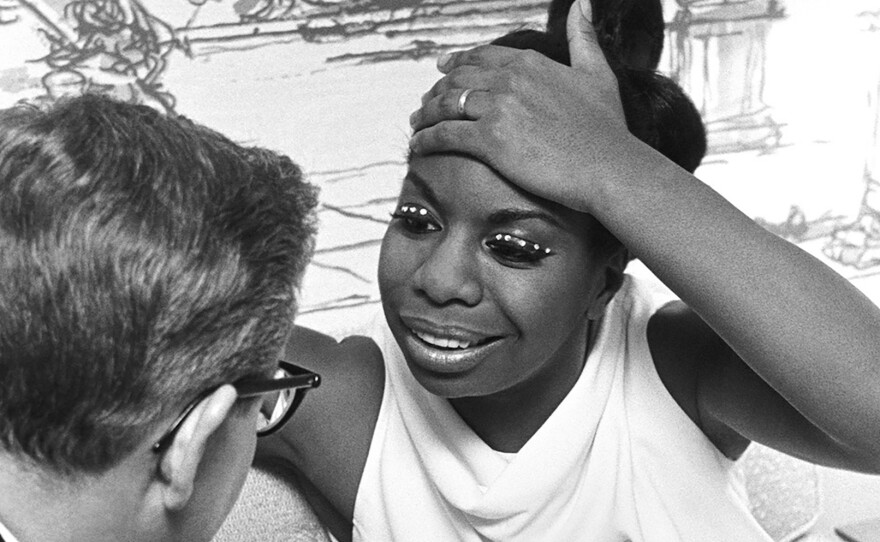 What Happened, Miss Simone?, directed by Liz Garbus, follows singer Nina Simone's story from her Jim Crow childhood to her self-imposed exile abroad.