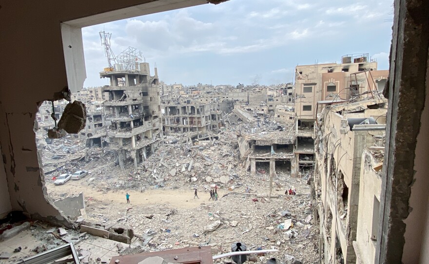 A view from a destroyed building in Khan Younis caused by Israeli attacks.