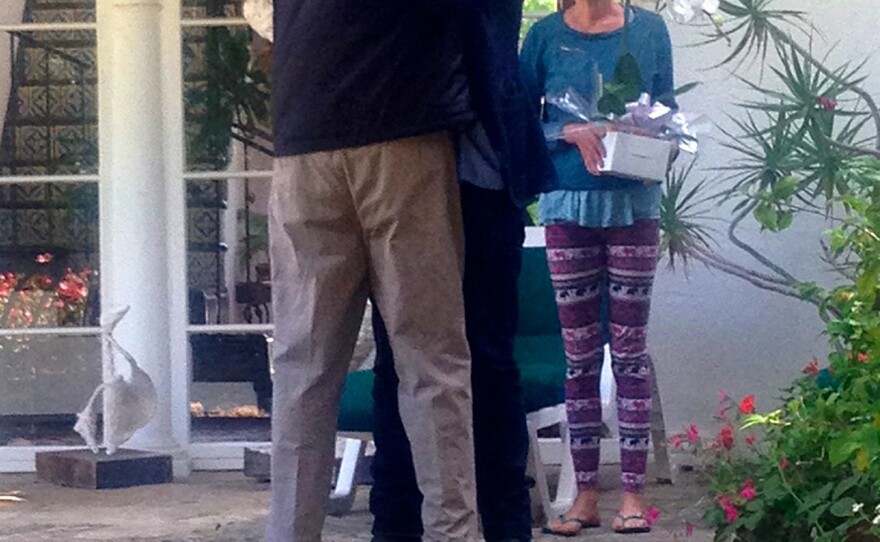 Richard Martinez said he wanted to meet Peter Rodger to figure out a way to work together.