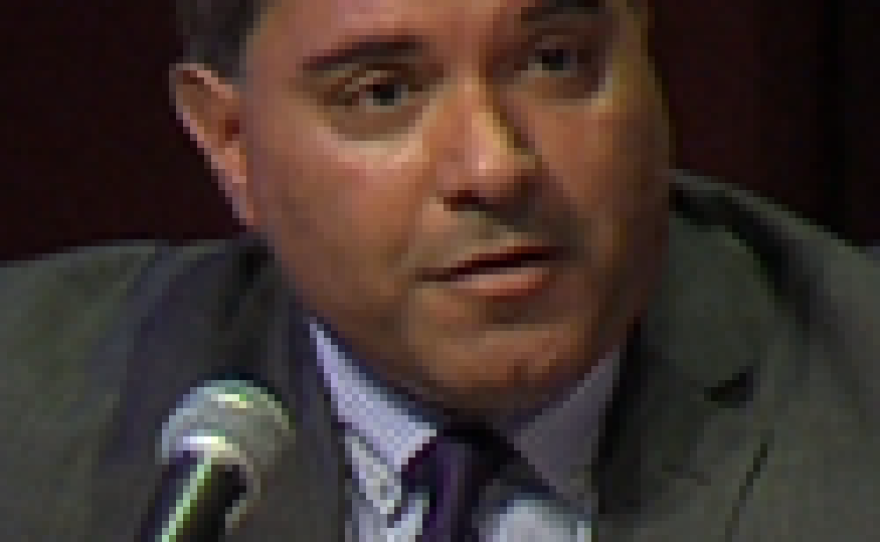 Chula Vista City Council candidate Steve Padilla at a candidate forum, Oct. 1, 2014.