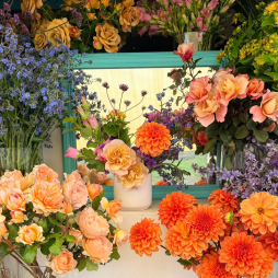 Flower Arranging 101 + Farm Tour
