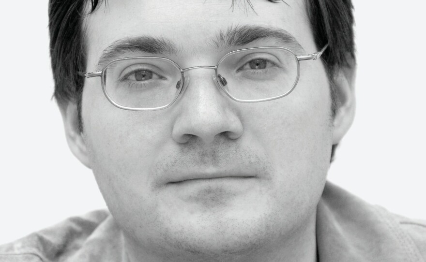 Brandon Sanderson is the author of the <em>Mistborn</em> books. He was chosen to complete the <em>Wheel of Time</em> series after Robert Jordan's death.