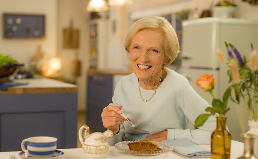 Mary Berry’s Toffee Pear Pudding