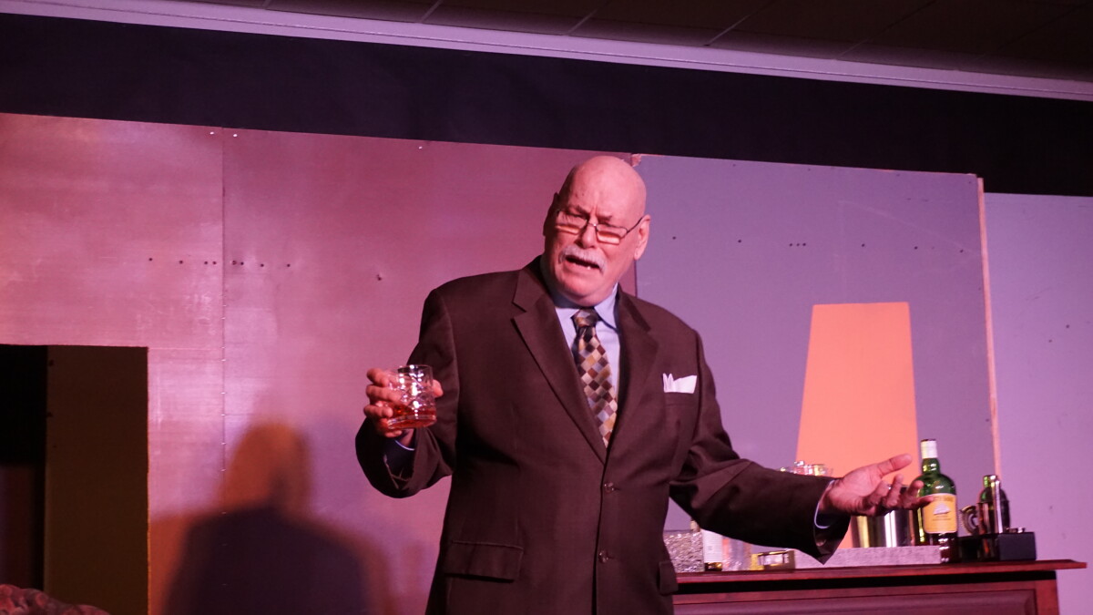 Trinity Theatre kicks off 2024 with 'The Cocktail Hour' - Vimarsana News