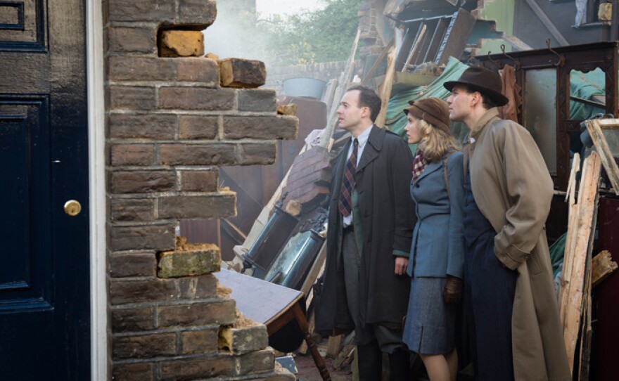 Patrick Kennedy as Lennox Collins, Tamzin Merchant as Molly Cooper, David Sturzaker as DI Freddy Wilkins.