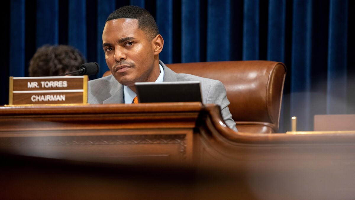 Well-timed bets on Polymarket tied to the Iran war draw calls for investigations from lawmakers