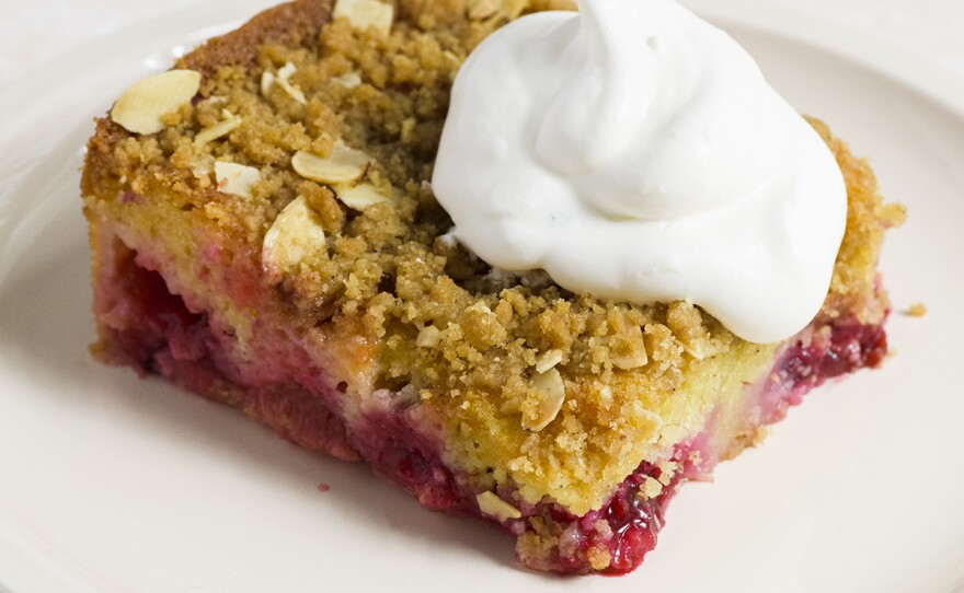 Plum Cake with Spiced Almond Crumble